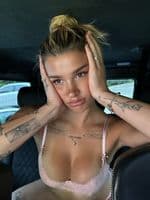 Ari (@arikytsya) — OnlyFans & Instagram girl