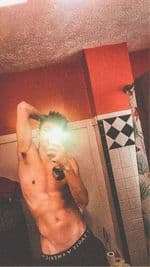 Ethan (@beachboysneedlovetoo) — OnlyFans & Instagram girl