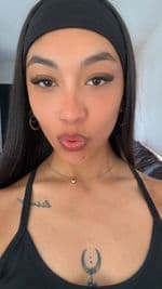 Cleo (@cleoppie) — OnlyFans & Instagram girl