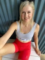 Elizabeth (@elizabeth88) — OnlyFans & Instagram girl
