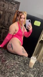 Haley (@haleyheartsyuh) — OnlyFans & Instagram girl