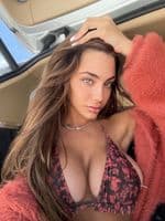 Cel (@itscelinasmith) profile photo