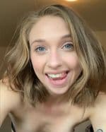 Cat (@itsmecat) — OnlyFans & Instagram girl