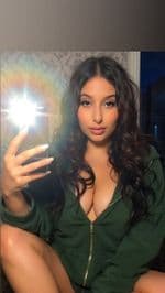 LAYLA LOVELY (@laylalovelyxxx) — OnlyFans & Instagram girl