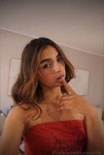 18y/o Luna Sophia (@lunasophia_) — OnlyFans & Instagram girl
