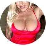 Big Cock Hunter Mia (@miababyxoxo) — OnlyFans & Instagram girl