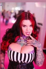 Sabien DeMonia (@sabien_demonia) — OnlyFans & Instagram girl