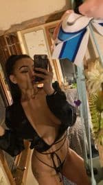 Lil Asian (@sidechink) — OnlyFans & Instagram girl