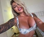 AVAILABLE NOW !! (@vainillacrem) — OnlyFans & Instagram girl