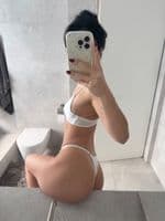 Gabriella Foster (@yoursgabriella) — OnlyFans & Instagram girl